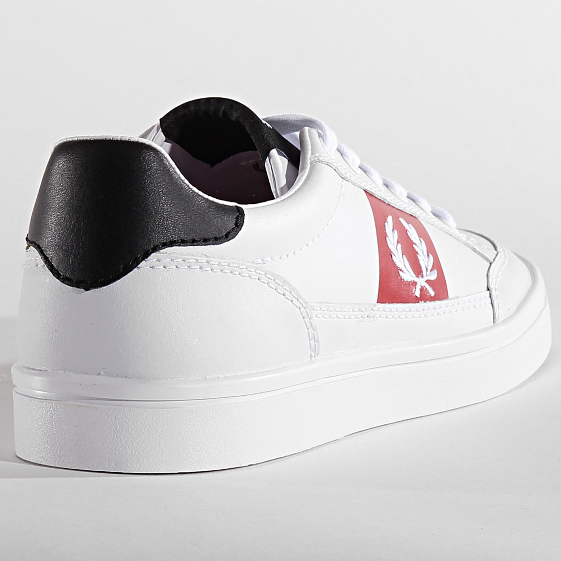 fred perry deuce leather trainers