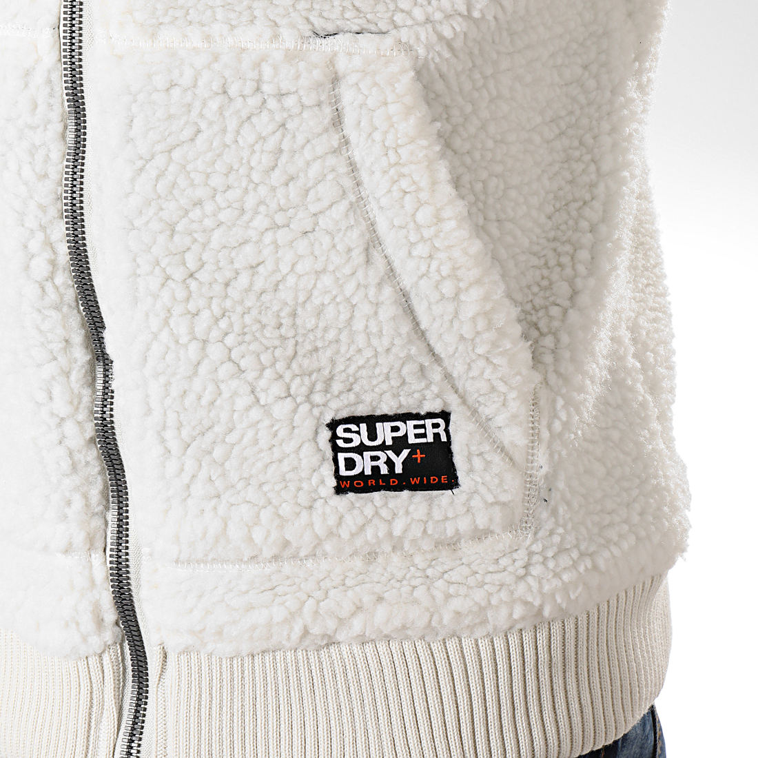 Superdry - Veste Zipp?�e Capuche Core Sherpa M2000004A Blanc - LaBoutiqueOfficielle.com