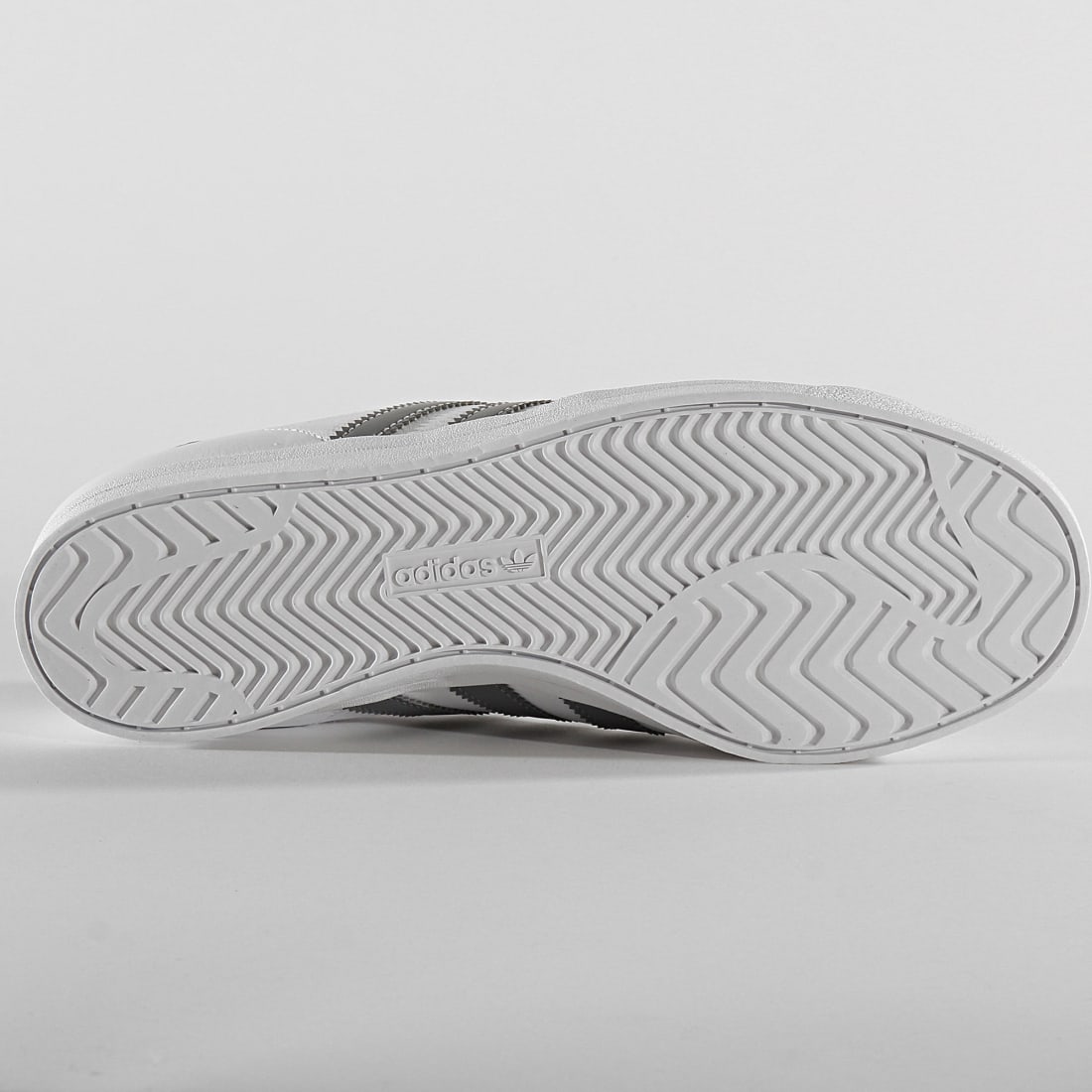Adidas Originals - Baskets Coast Star EE6196 Footwear White Grey Three -  LaBoutiqueOfficielle.com