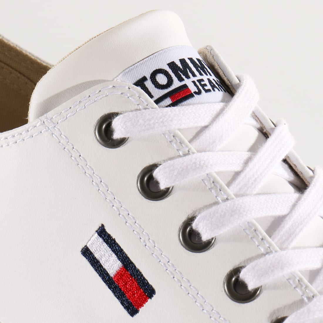 tommy jeans basket