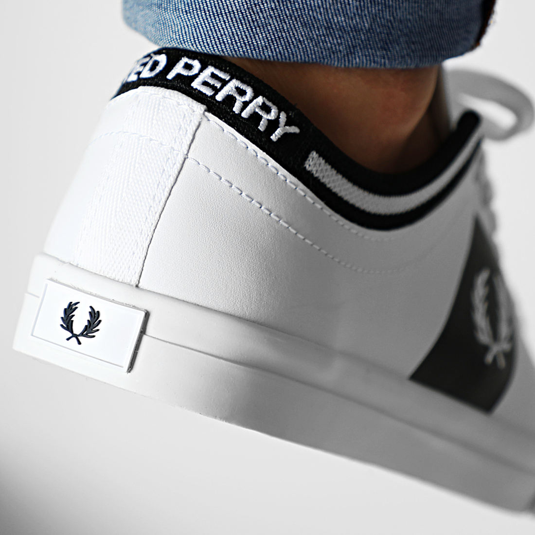 fred perry underspin leather