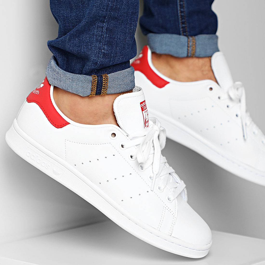 adidas - Baskets Stan Smith EF4334 Cloud White Lush Red - LaBoutiqueOfficielle.com