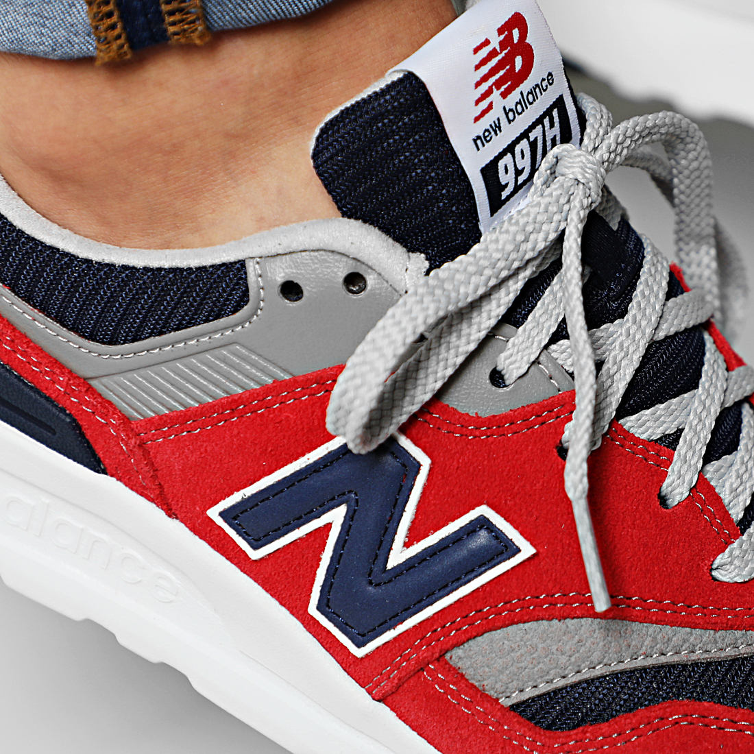 new balance 737 43
