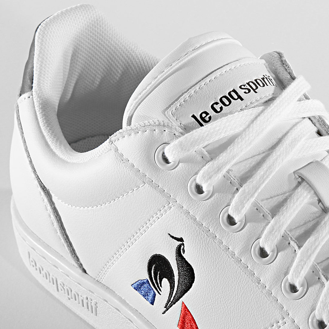 le coq sportif court clay