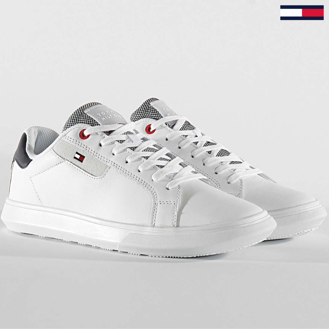 in and out shoes puma
