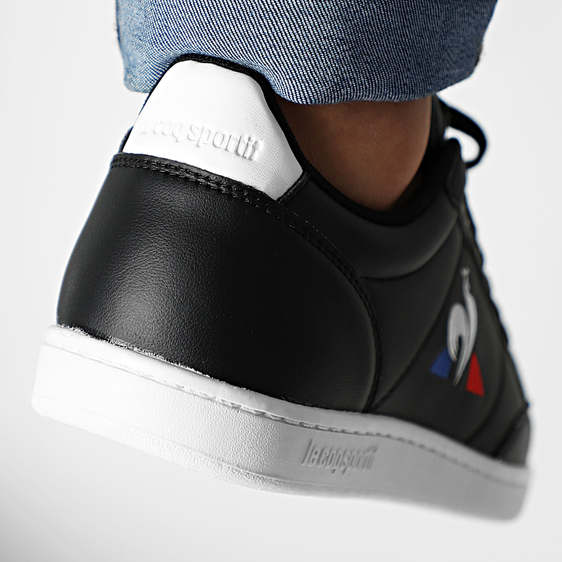 le coq sportif court clay