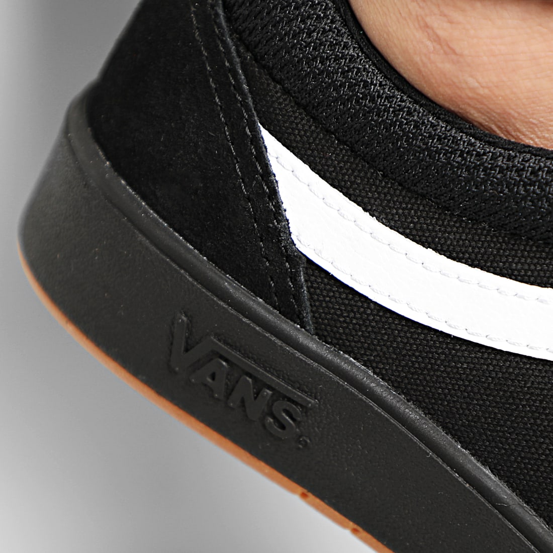 vans cruze cc black