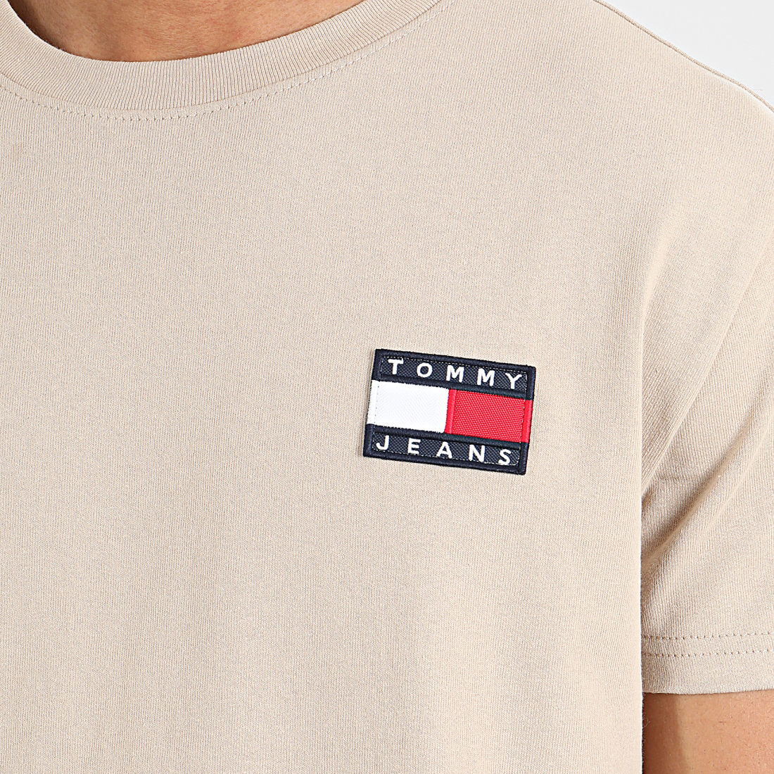 Tommy Jeans Tee Shirt Tommy Badge 6595 Beige