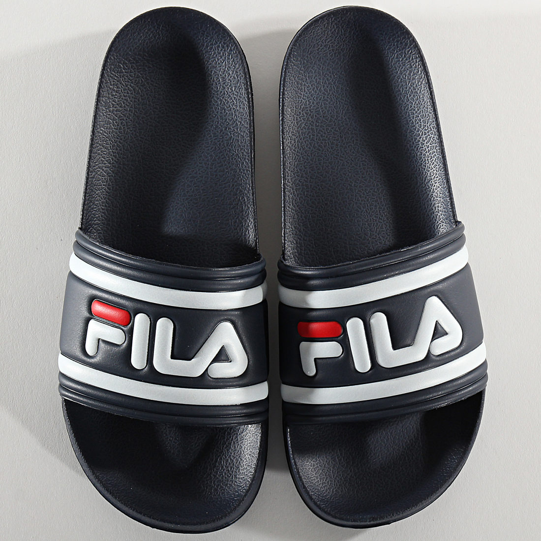 claquette junior fila