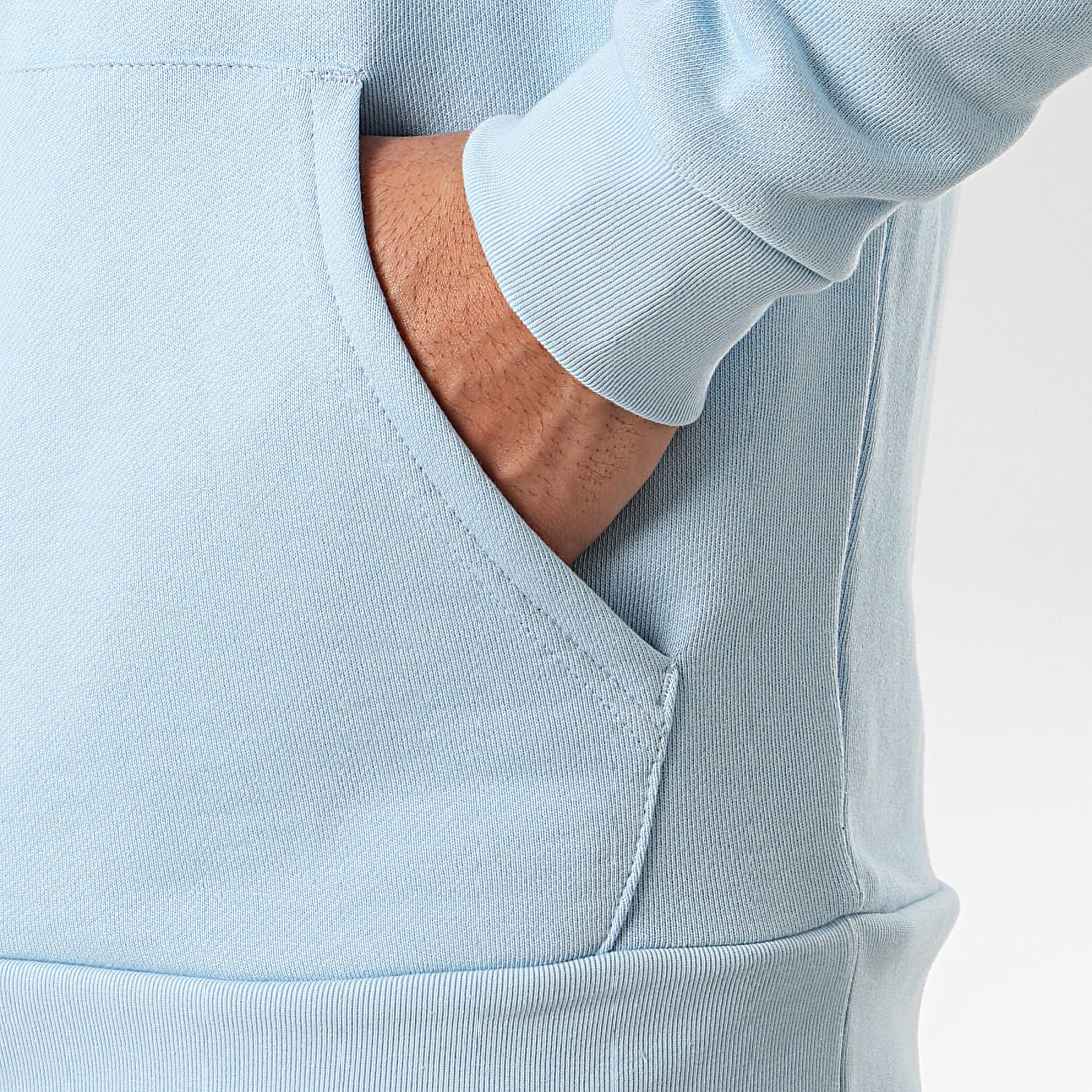 pull adidas bleu ciel