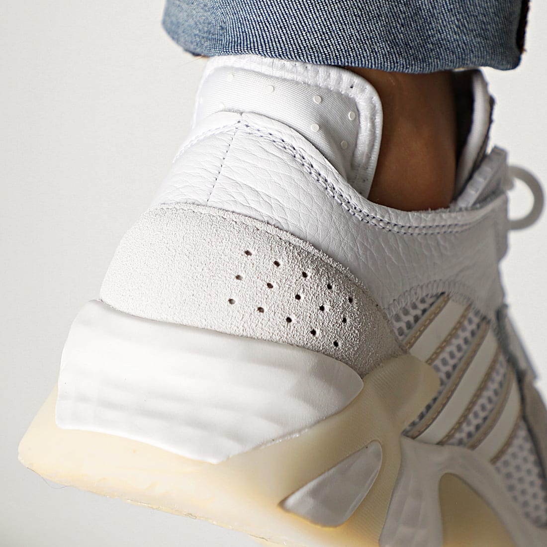 eg8041 adidas