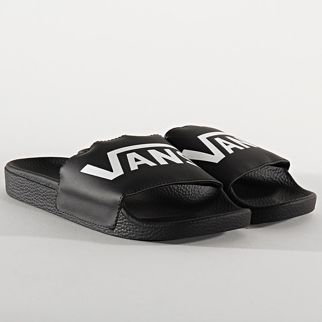 claquettes homme levis