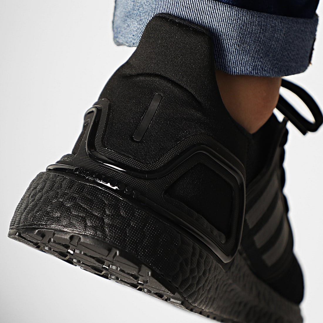 Adidas Sportswear - Baskets Ultraboost 20 EG0691 Core Black Solar Red - LaBoutiqueOfficielle.com