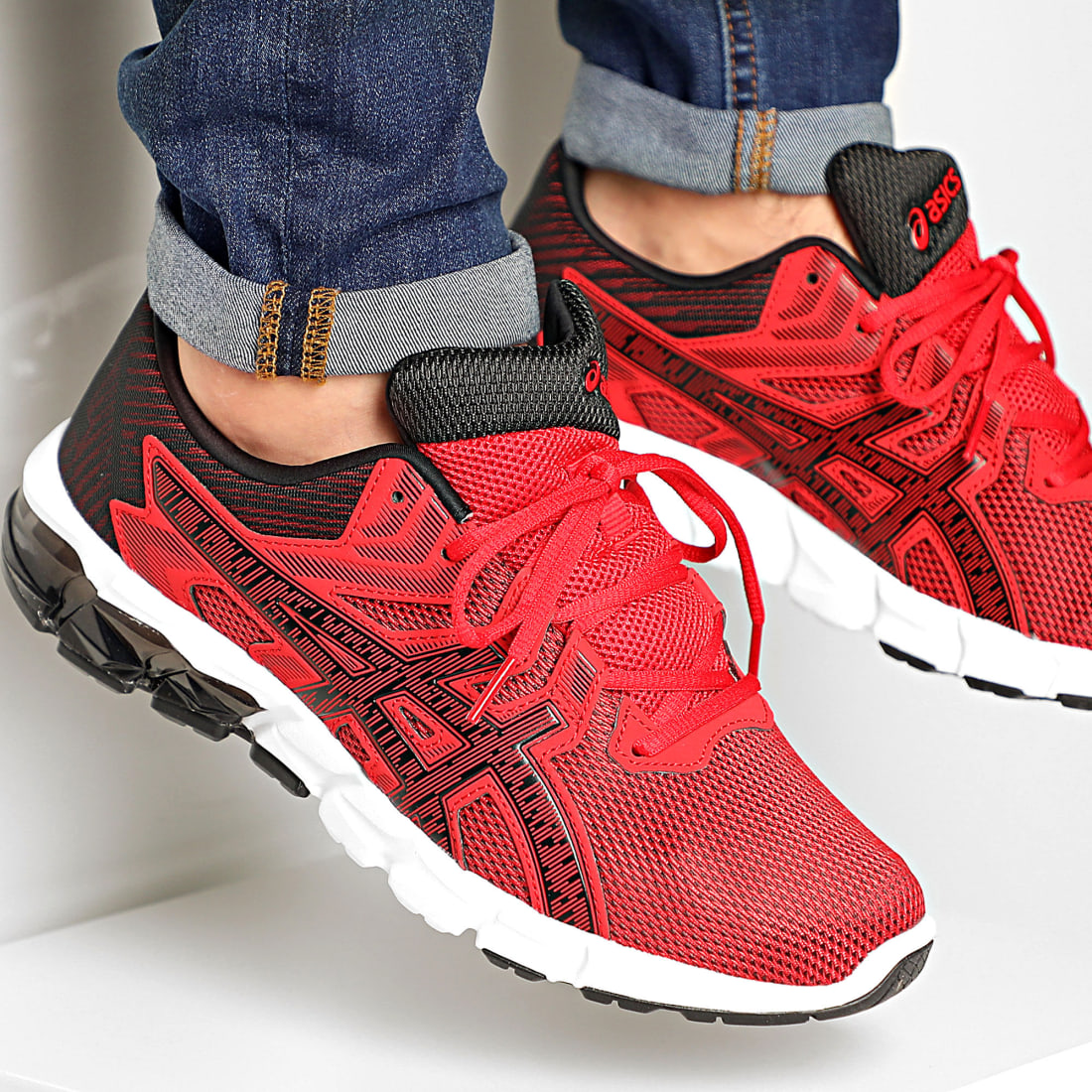 asics quantum rouge