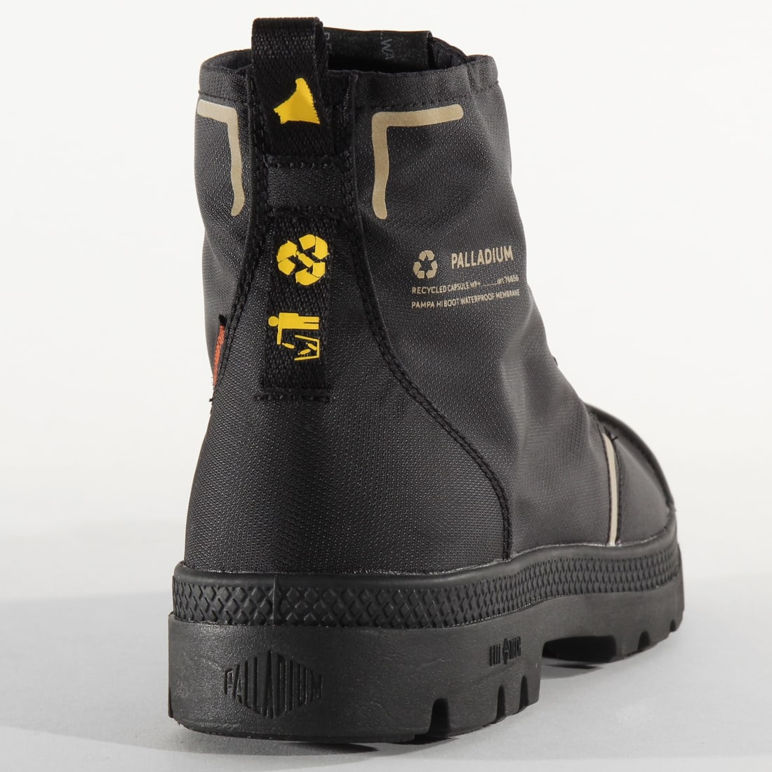 palladium cuff pampa lite boot