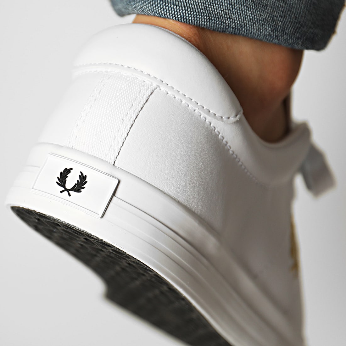 fred perry underspin leather