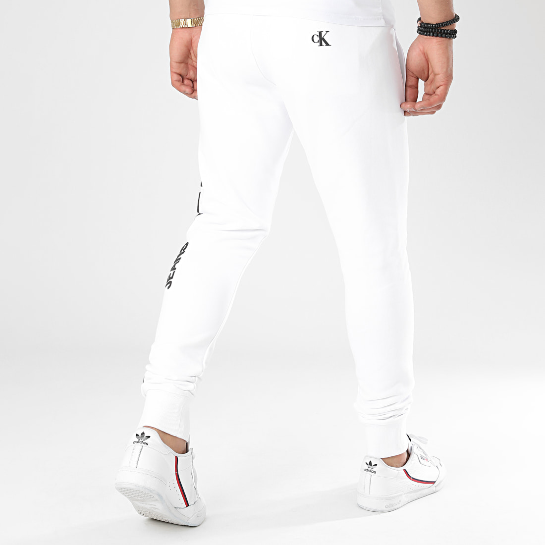 Calvin Klein - Pantalon Jogging Puff Print Hwk 5651 Blanc -  LaBoutiqueOfficielle.com