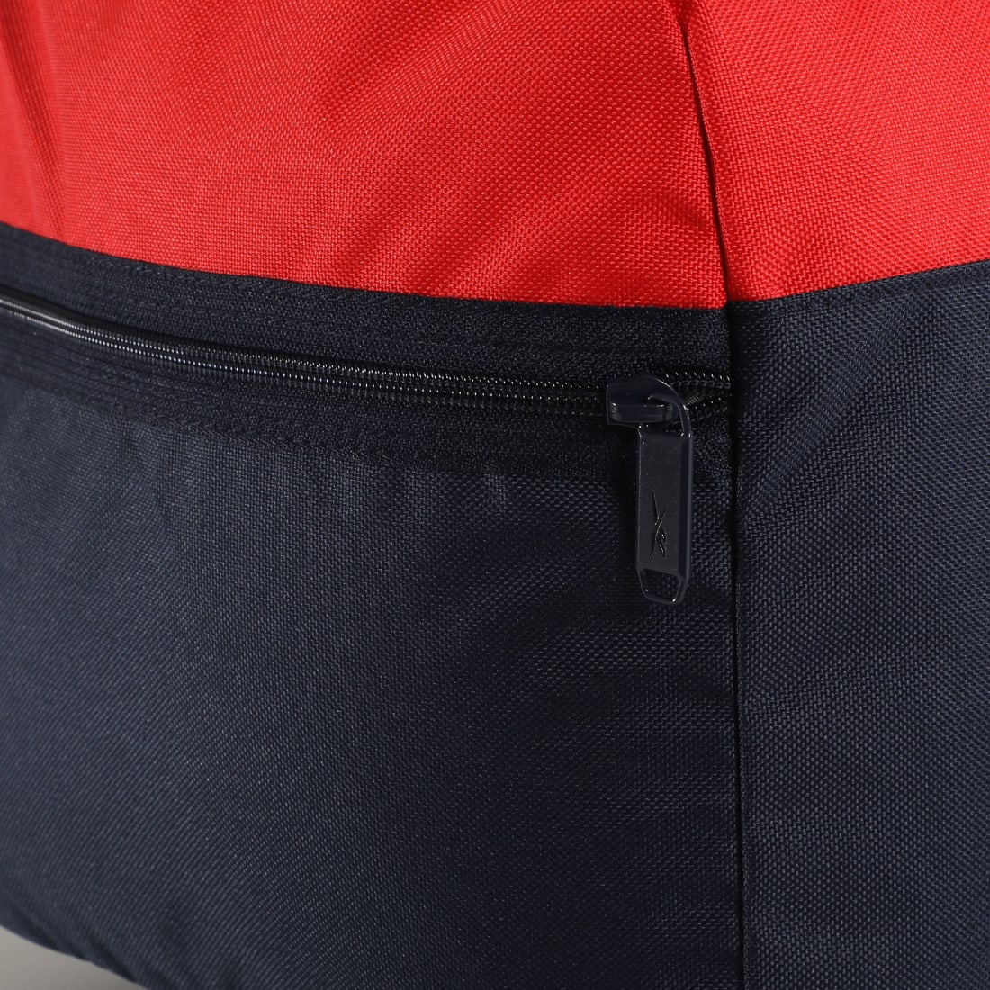 Reebok - Sac De Sport Active Core GH0352 Bleu Marine Rouge -  LaBoutiqueOfficielle.com