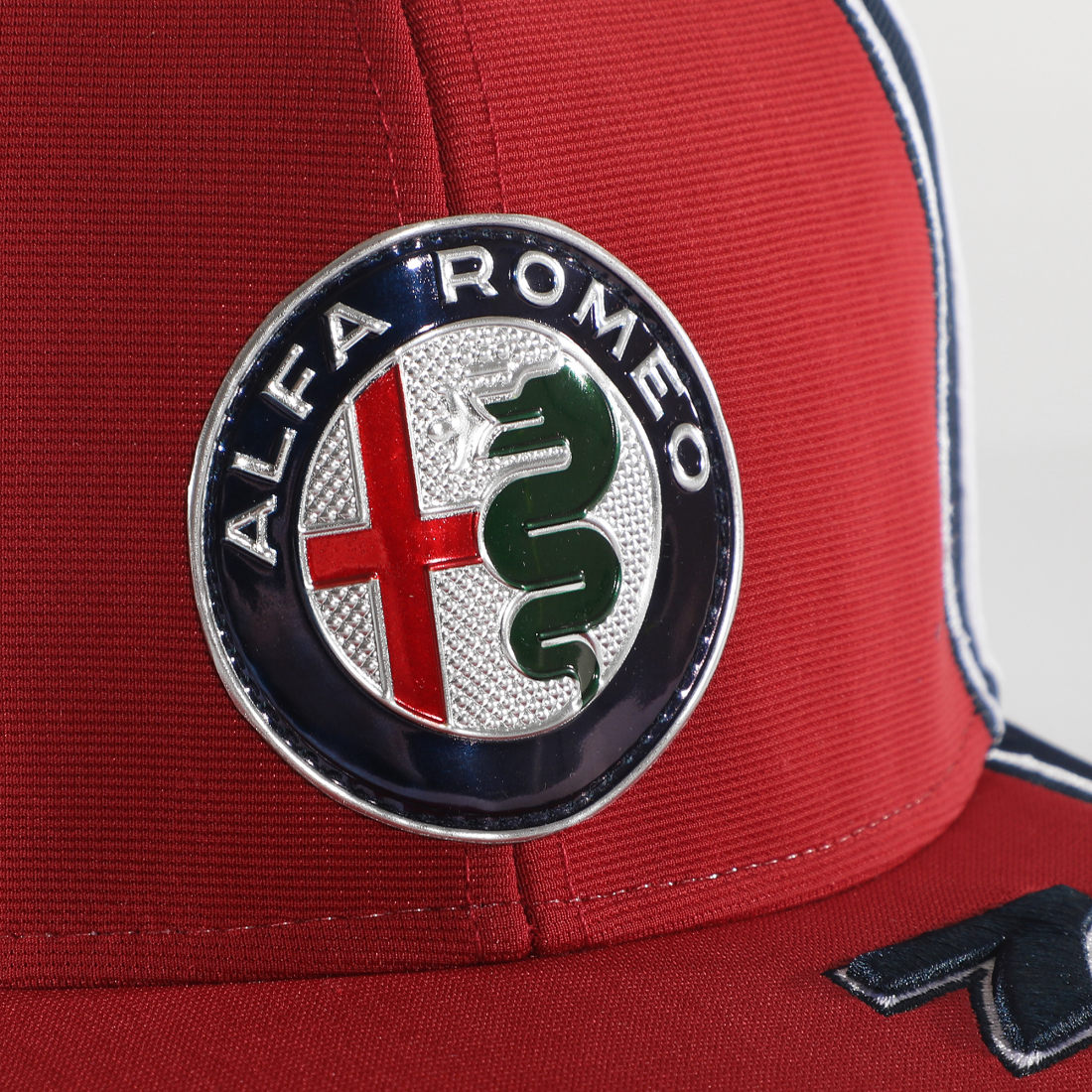 Alfa Romeo Racing - Casquette Snapback Team Cap AFRCPKR28 ...