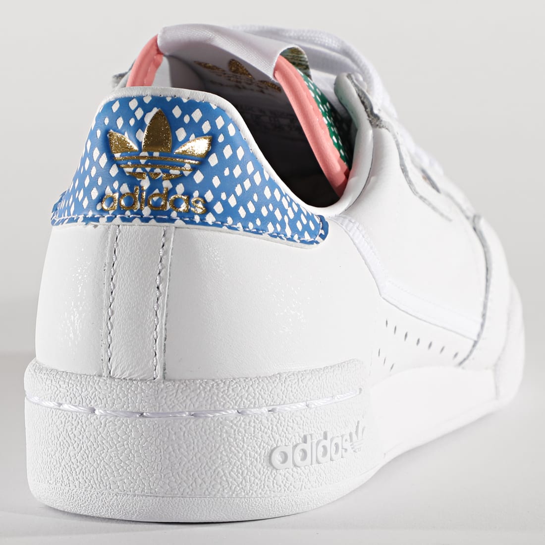 Adidas Originals - Baskets Femme Continental 80 FW2534 Footwear White Gold  Metallic Glow Pink - LaBoutiqueOfficielle.com