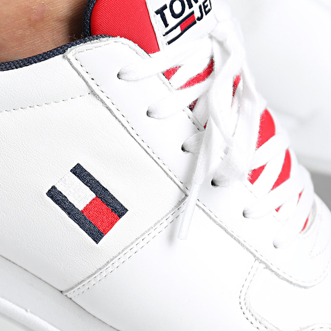 Tommy Jeans Baskets Retro Tommy Jeans 0487 RWB