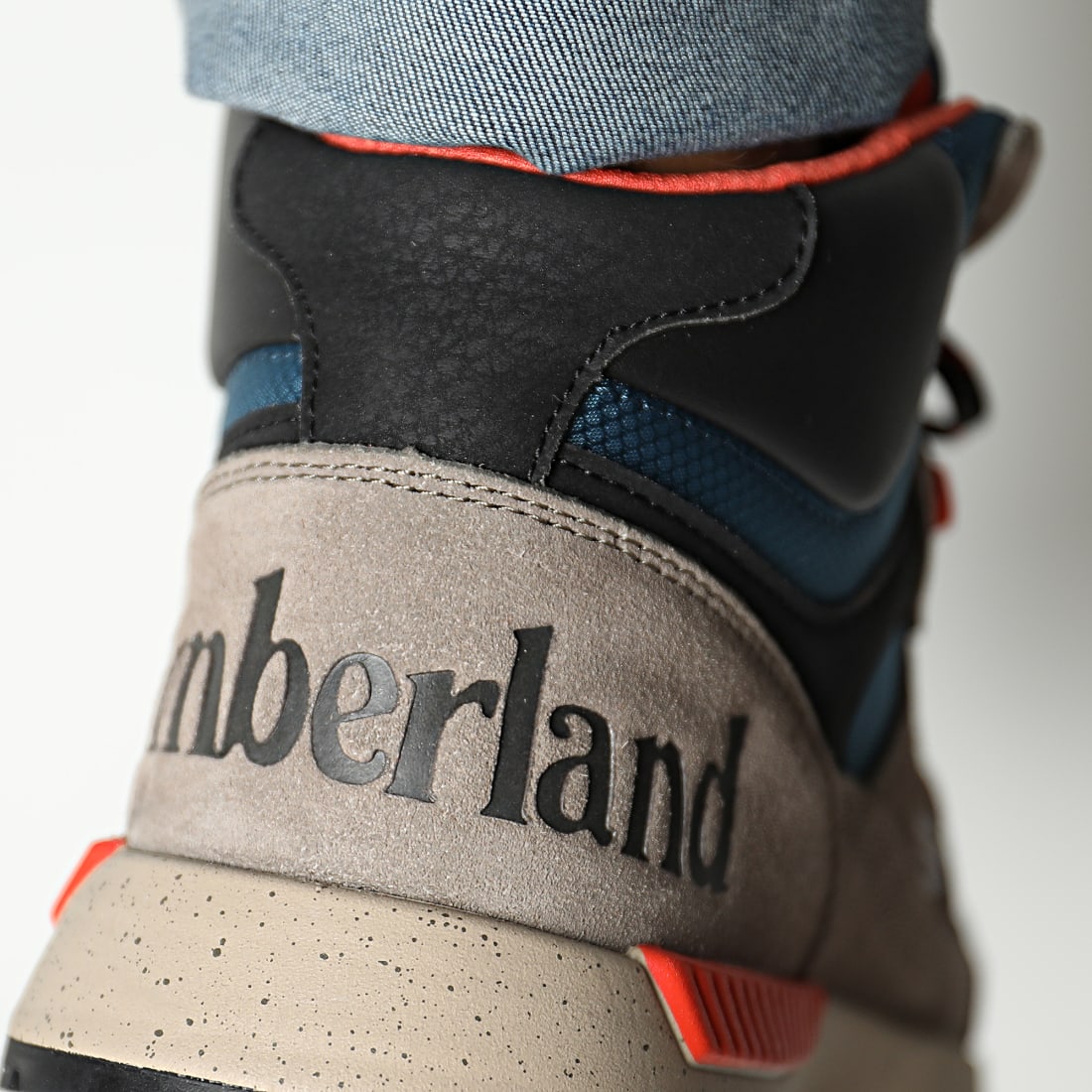 timberland field trekker mid hiker