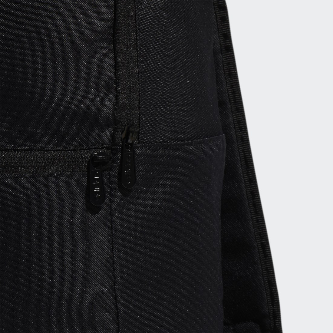 adidas - Sac A Dos Linear Classic BP Day GE5566 Noir - LaBoutiqueOfficielle.com