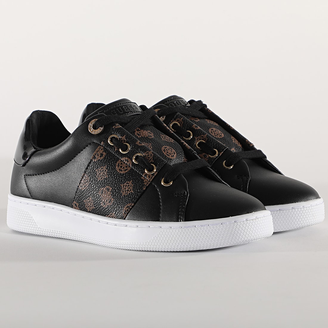 guess soldes chaussures