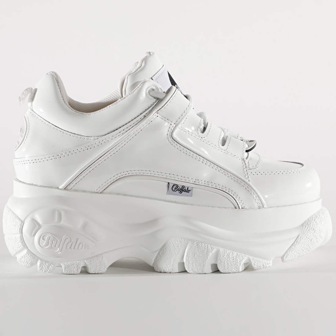chaussure adidas kylie jenner