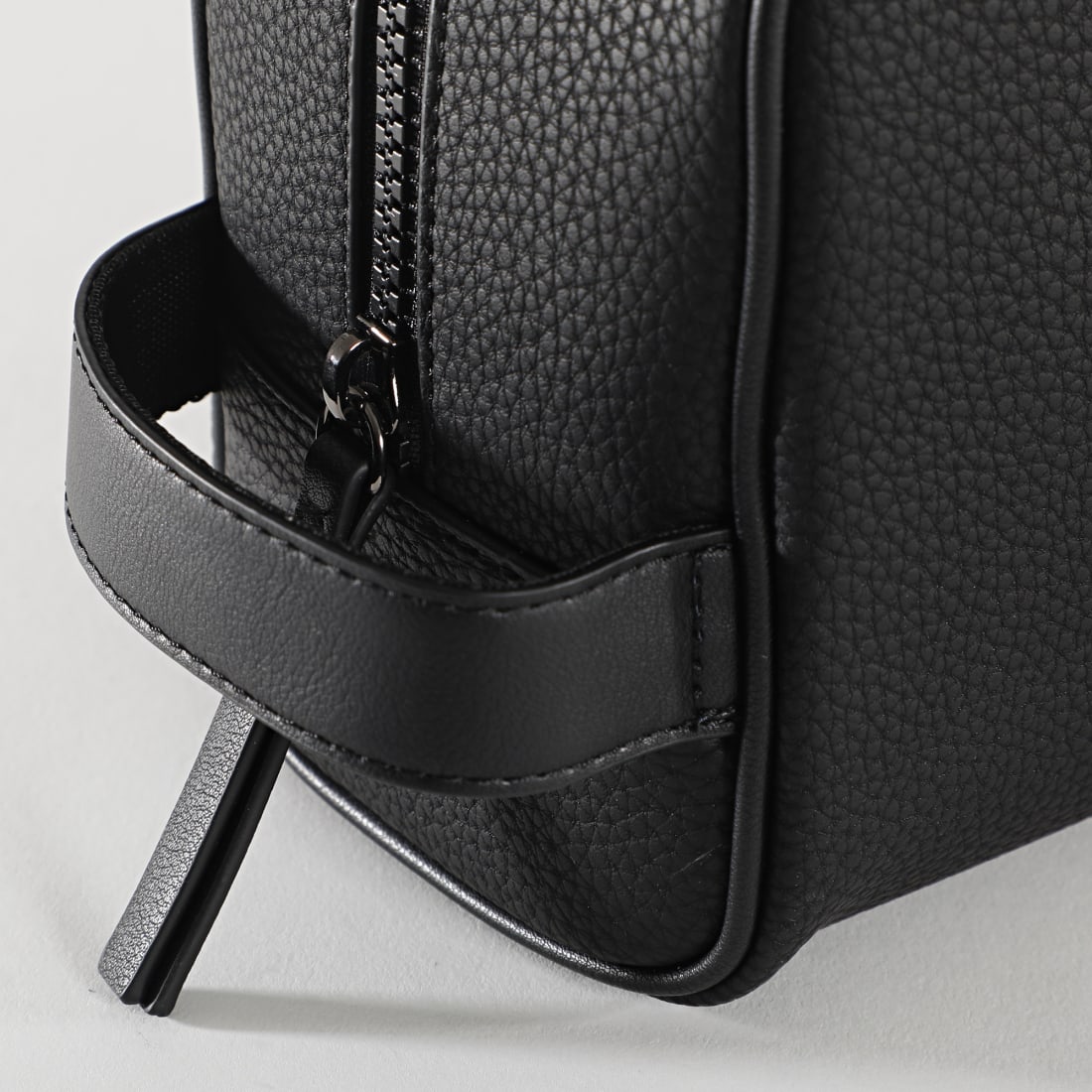 Tommy Hilfiger - Trousse De Toilette Essential Washbag ...