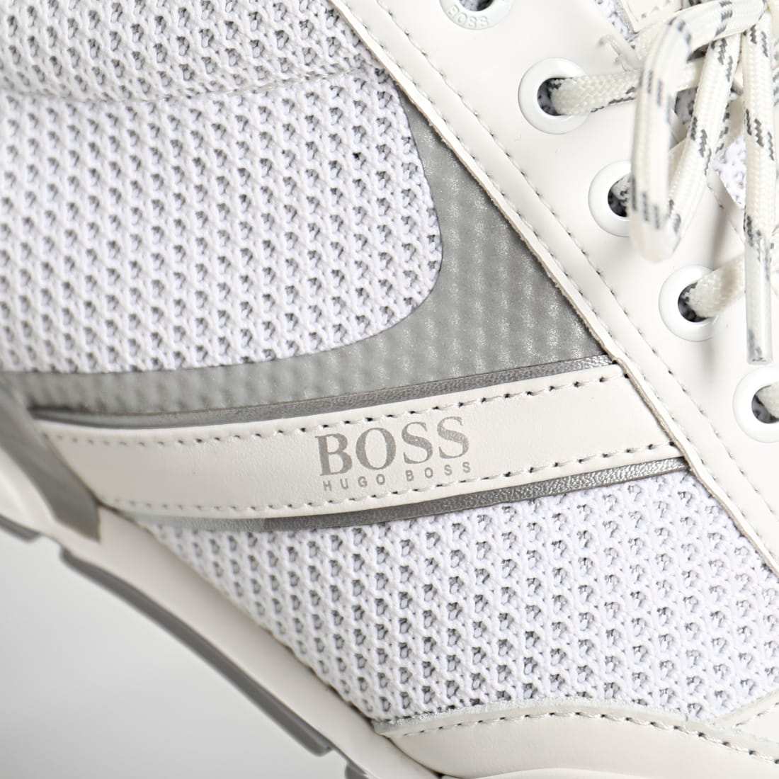 hugo boss saturn low white