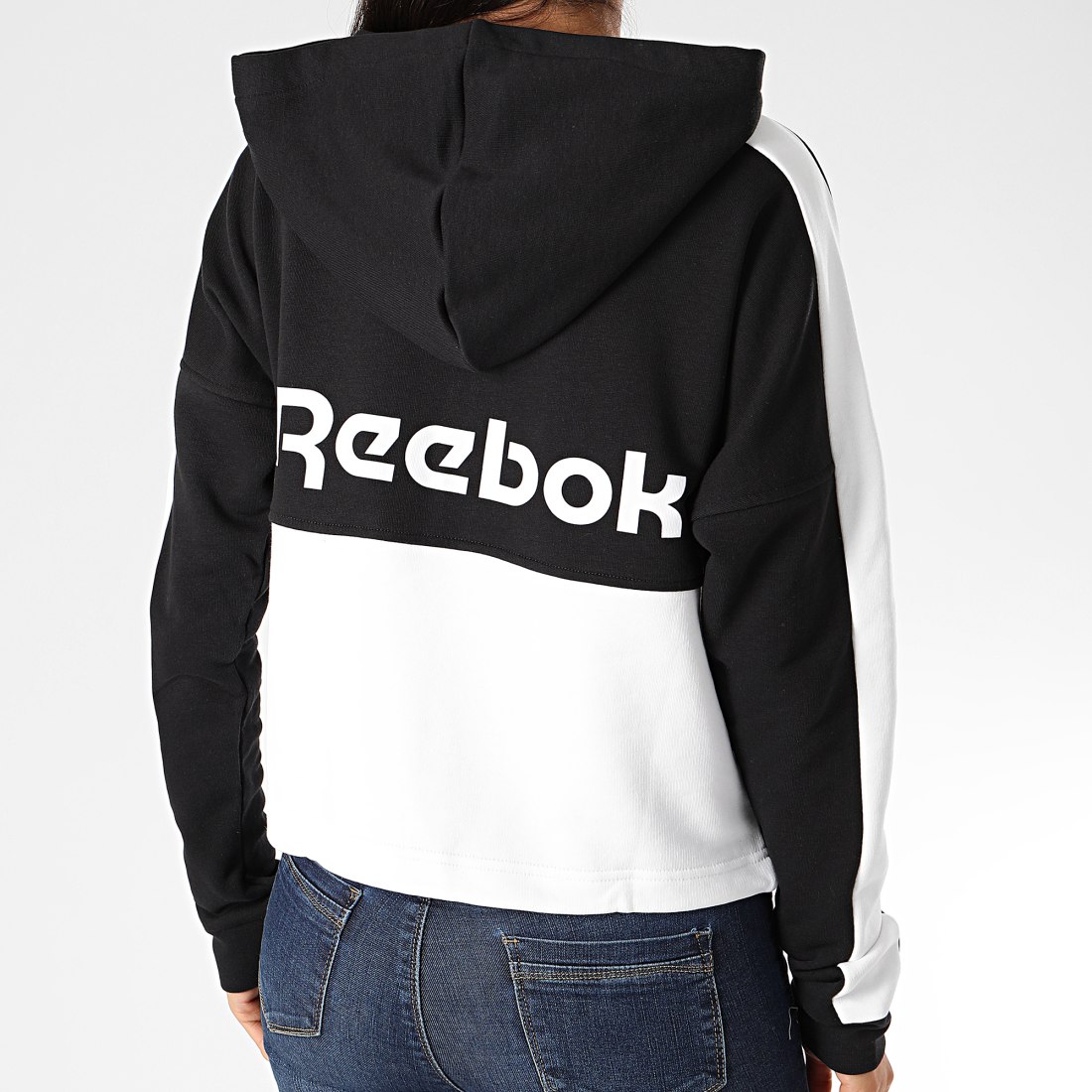 Reebok - Sweat Zippé Capuche Femme A Bandes TE Linear Logo FU2204 Noir  Blanc - LaBoutiqueOfficielle.com