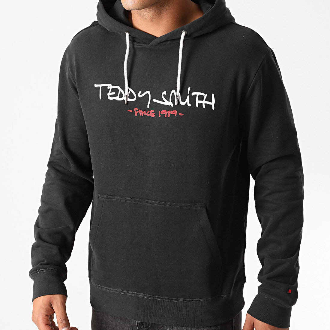 Teddy Smith - Sweat Capuche Siclass 2 Noir - LaBoutiqueOfficielle.com