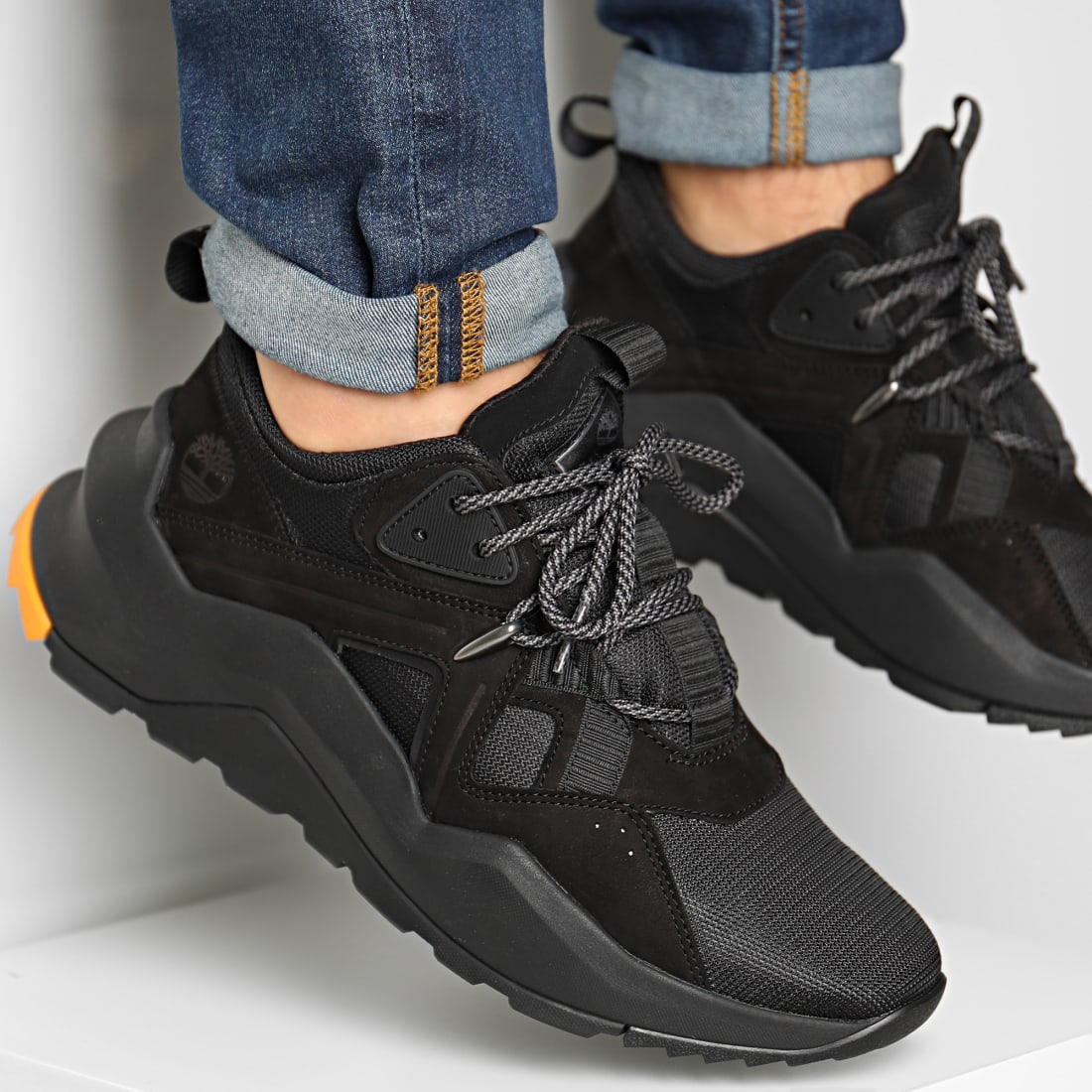 buy jogging shoes
