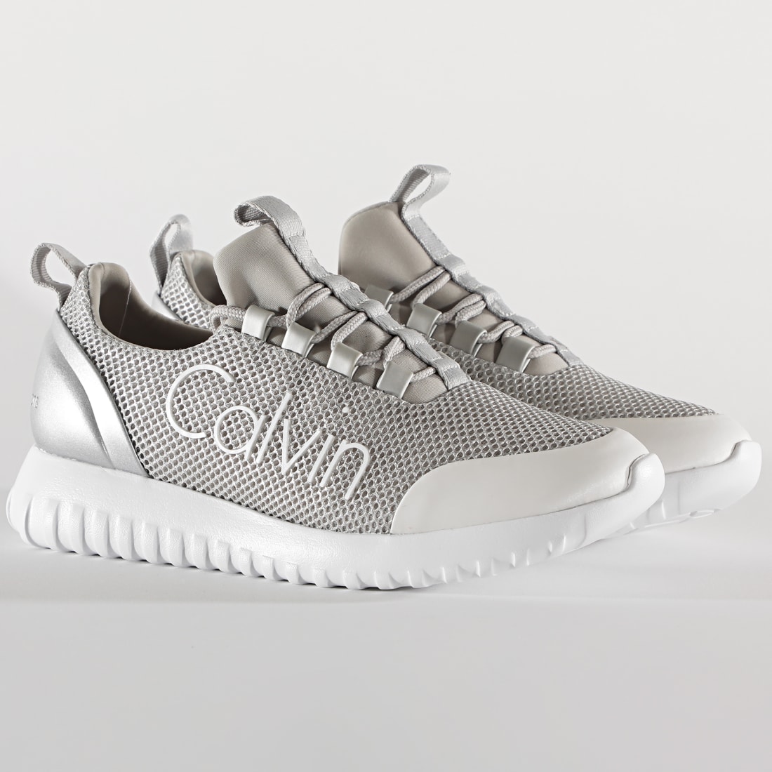 calvin klein reika noir