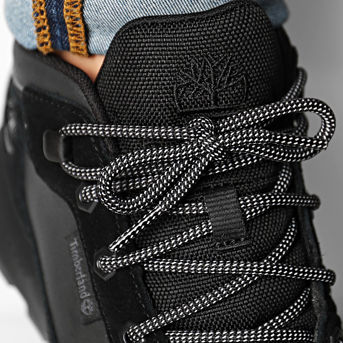 timberland field trekker low hiker black