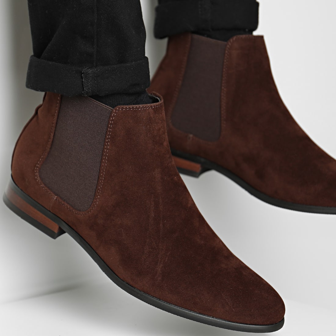 budget chelsea boots reddit