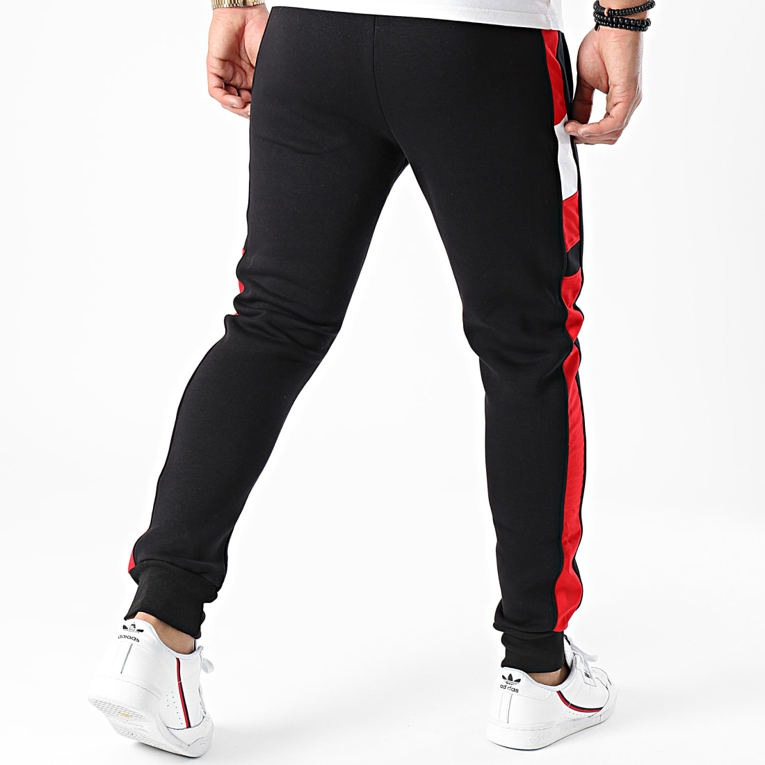 Pantalon noir top bande rouge