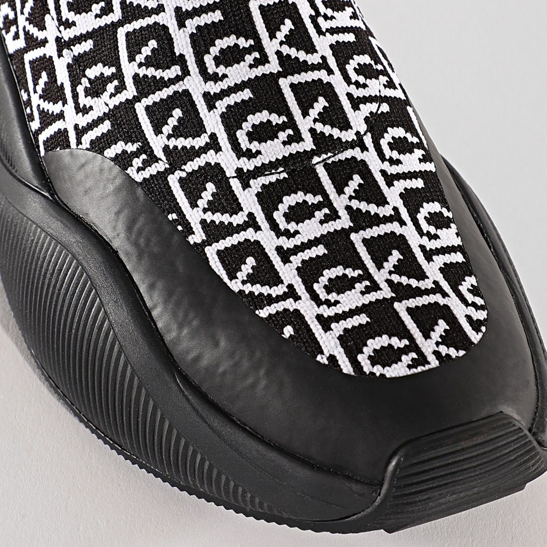chaussure chaussette calvin klein