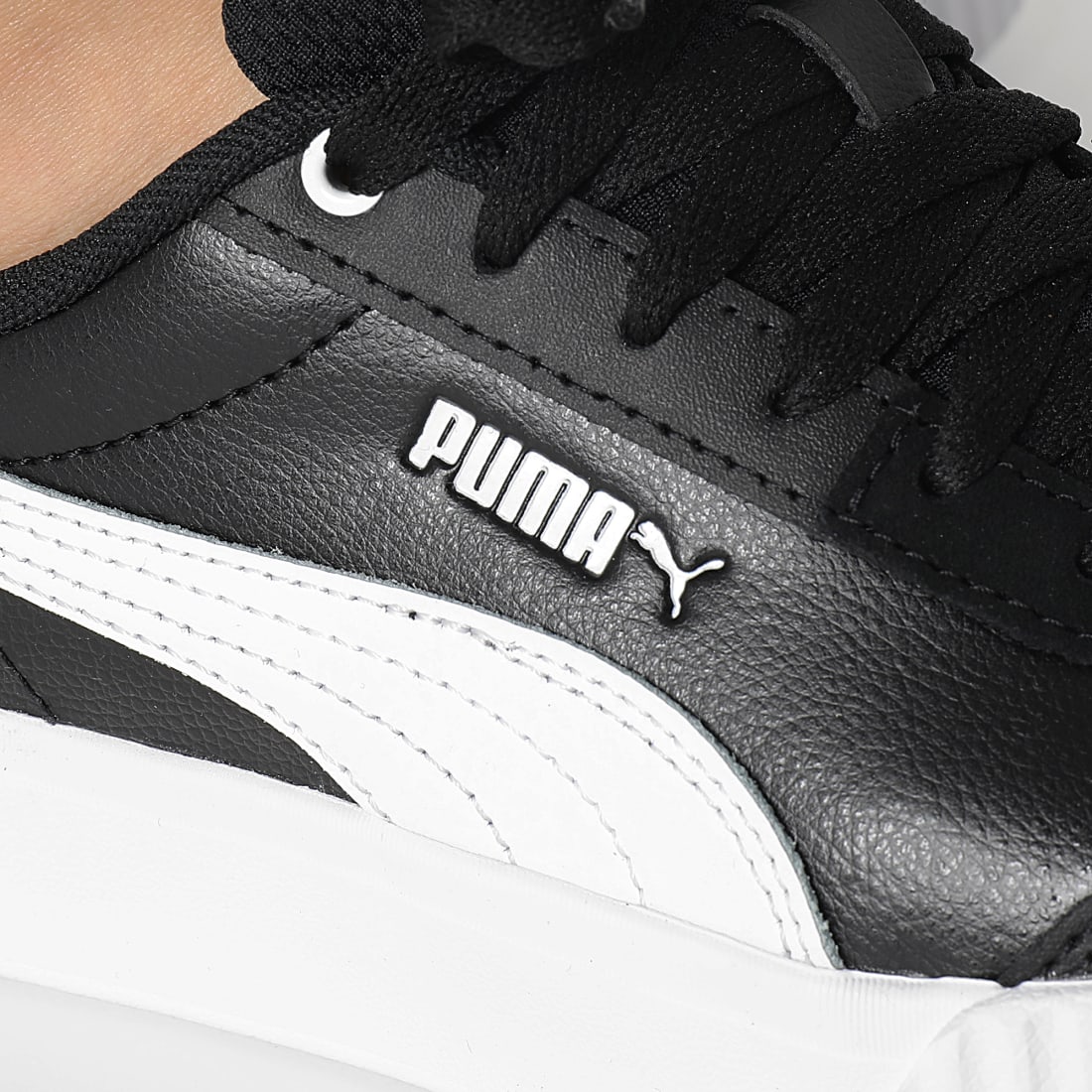 Achat chaussures Puma Femme Basket, vente Puma Carina Lift 373031 - Blanc  Noir - Sneakers mode Femme