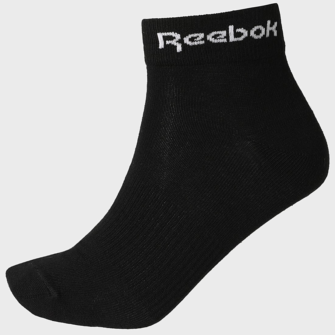 Reebok - Lot De 3 Paires De Chaussettes GH8168 Gris Blanc Noir -  LaBoutiqueOfficielle.com