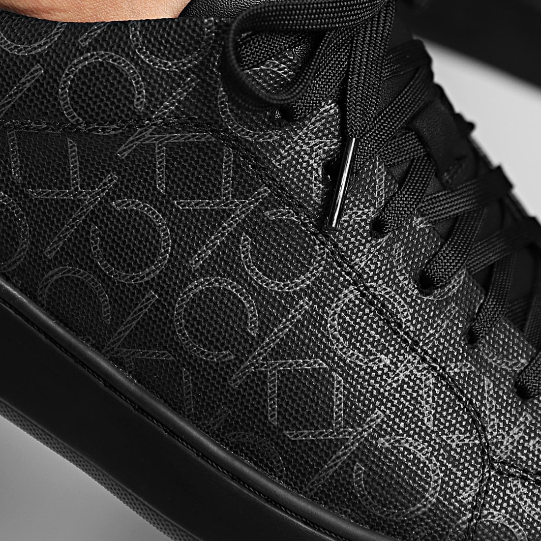 calvin klein falconi trainers