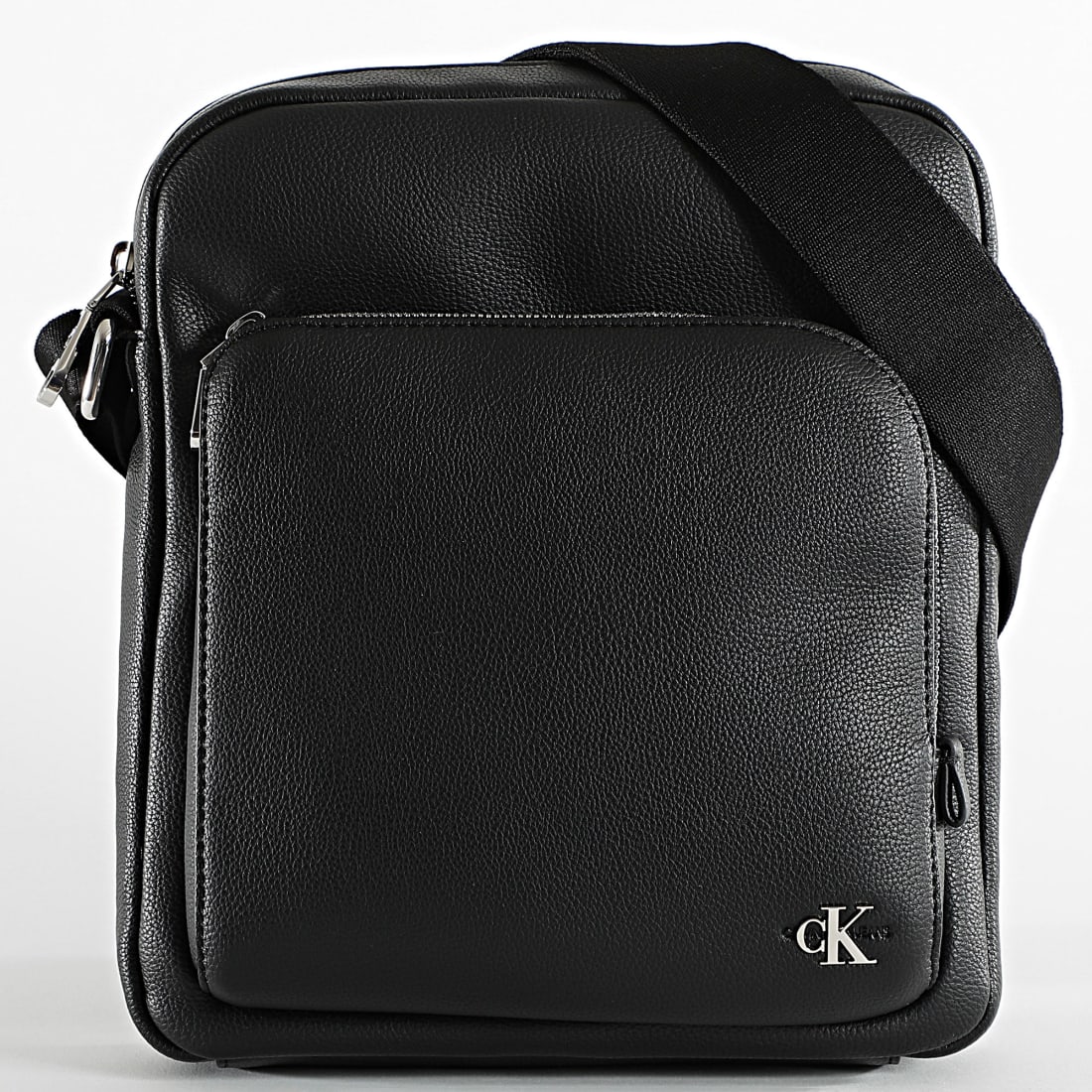 Calvin Klein Sacoche Reporter 6383 Noir