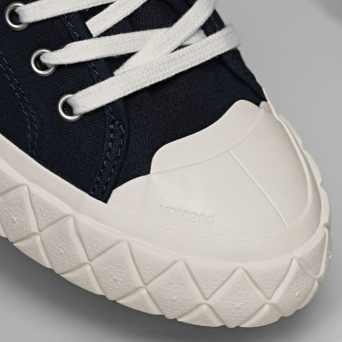palladium palla ace canvas