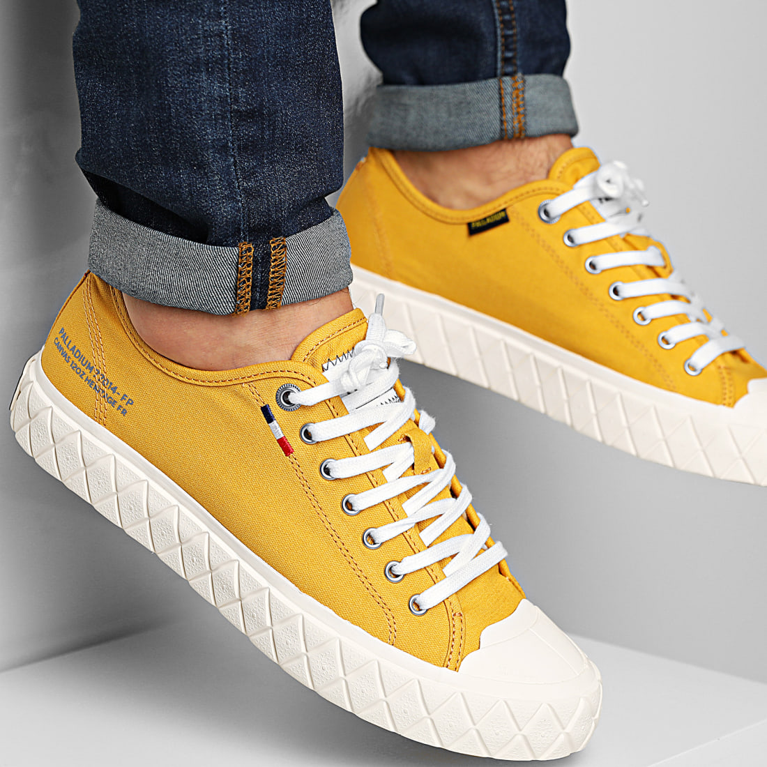 palladium palla ace canvas