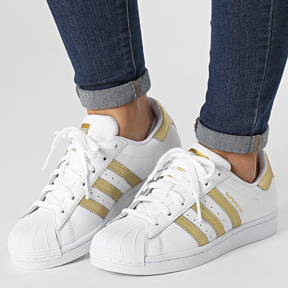 Adidas Originals - Baskets Femme Superstar FX7483 Footwear White Gold Metallic 