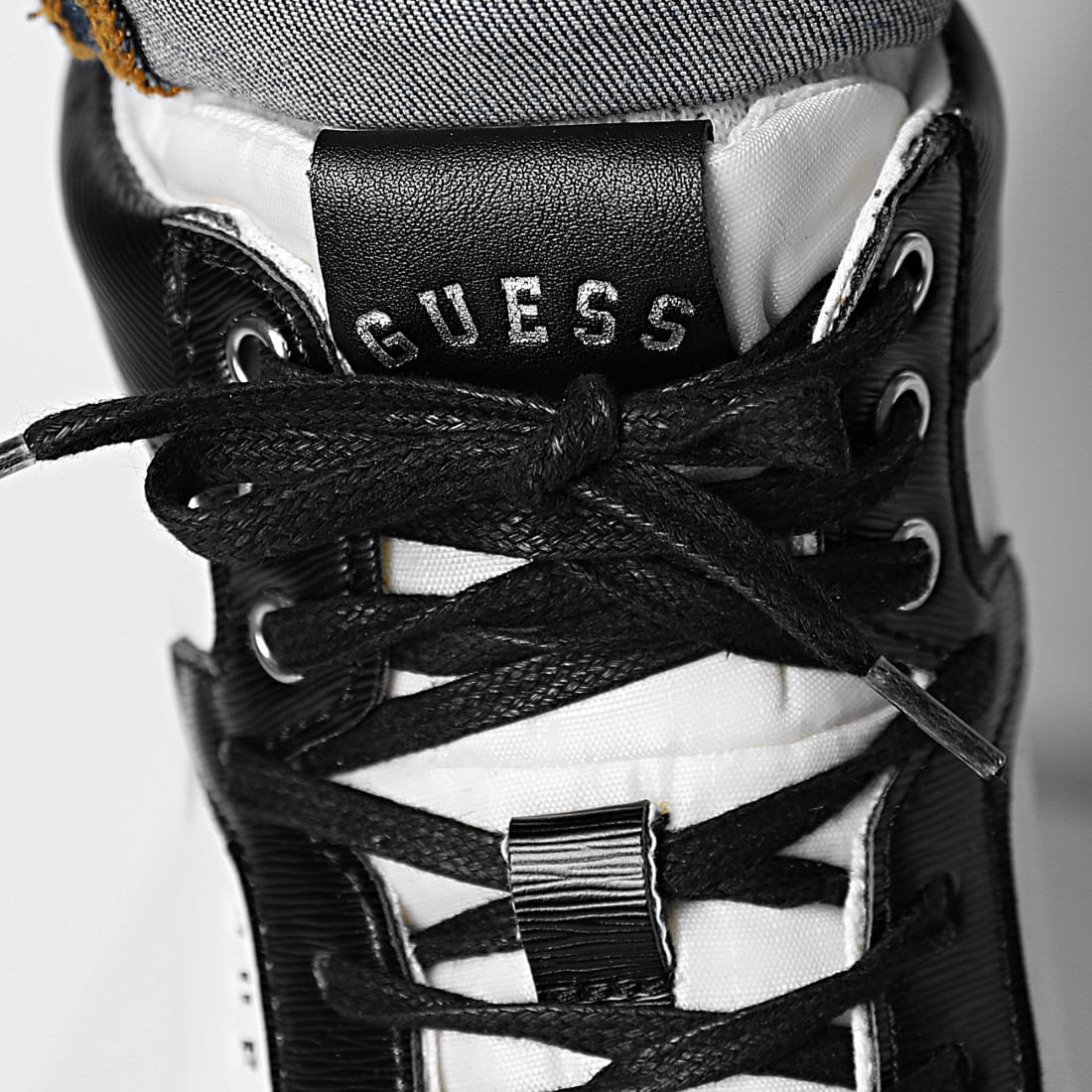 baskets montantes guess