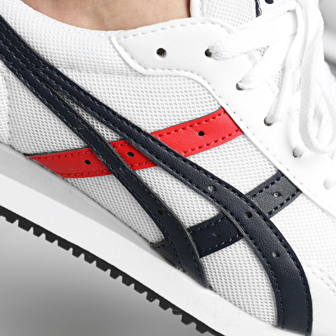 asics tiger runner midnight