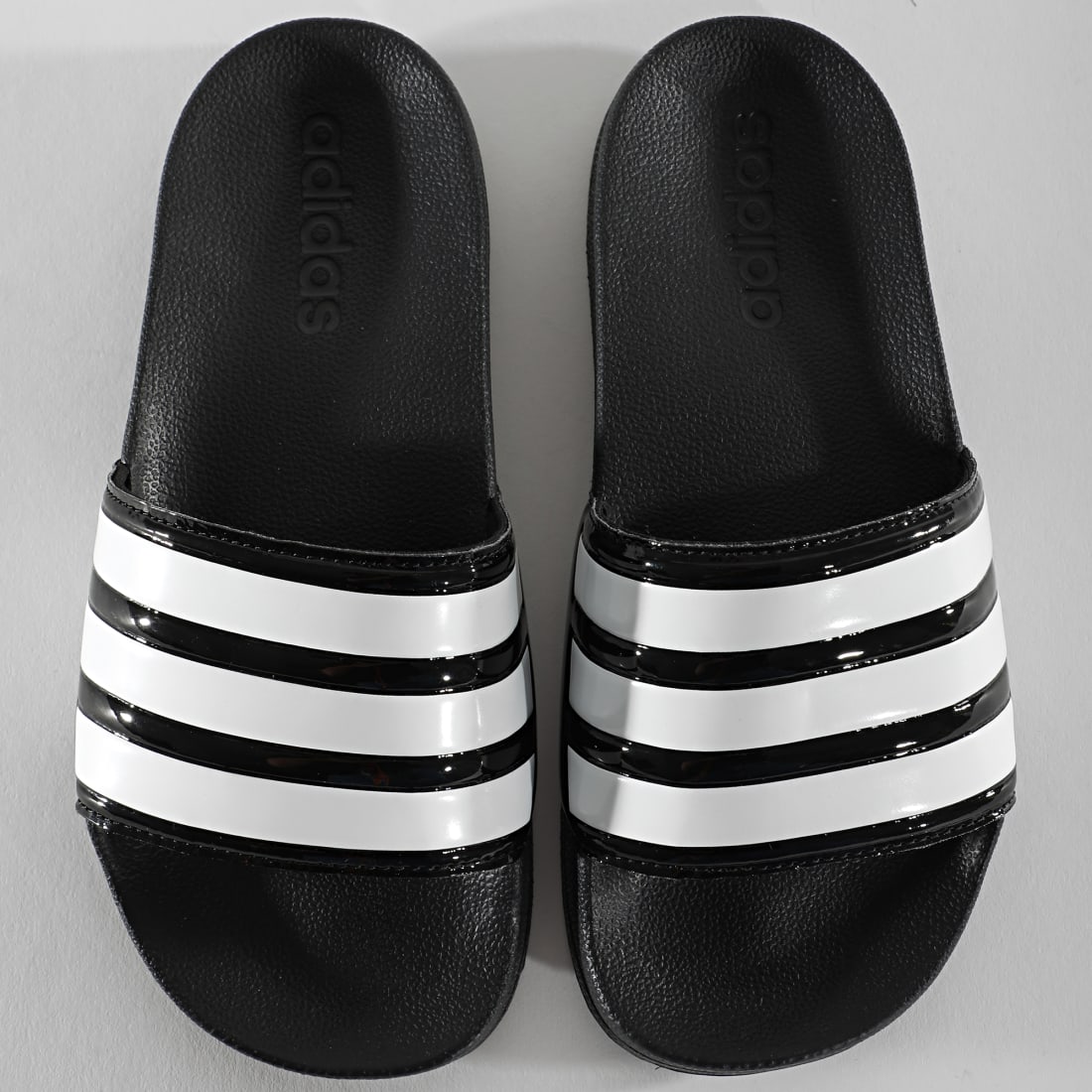 adidas - Claquettes Femme Adilette Shower FZ2852 Noir - LaBoutiqueOfficielle.com