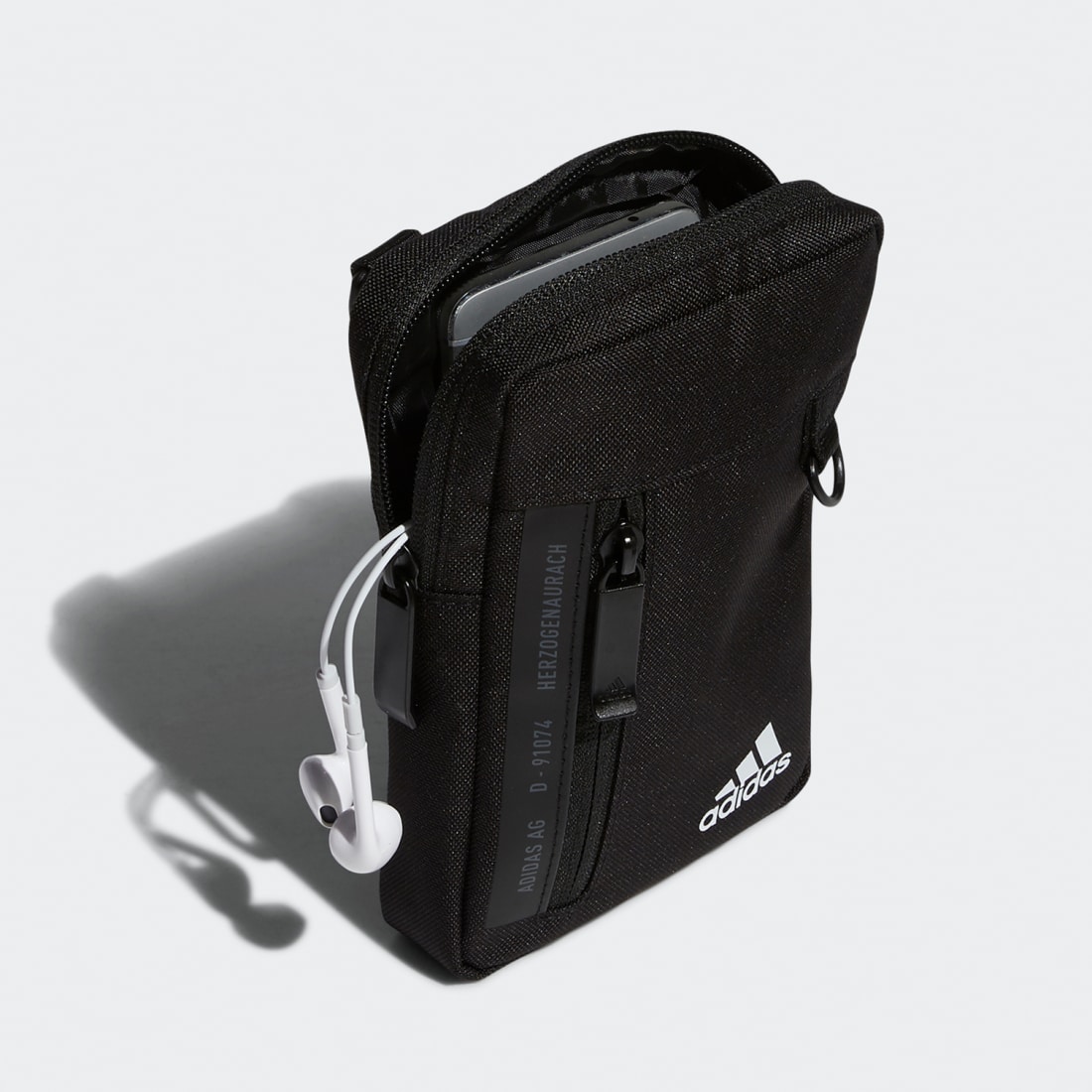 adidas New Classics Organiser GN9862 – Achat pas cher - GO Sport